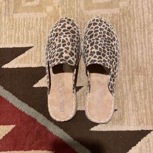 Leopard print slides